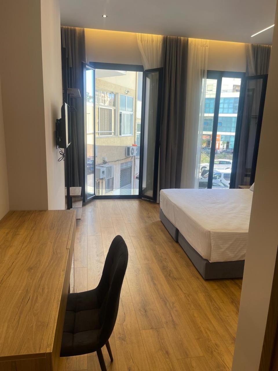 Aparthotel Dia Mare Deluxe Vlorë Exterior foto