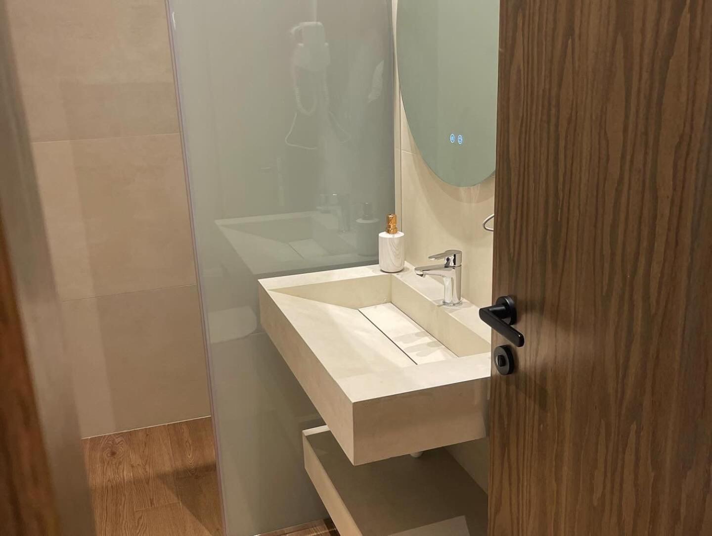 Aparthotel Dia Mare Deluxe Vlorë Exterior foto
